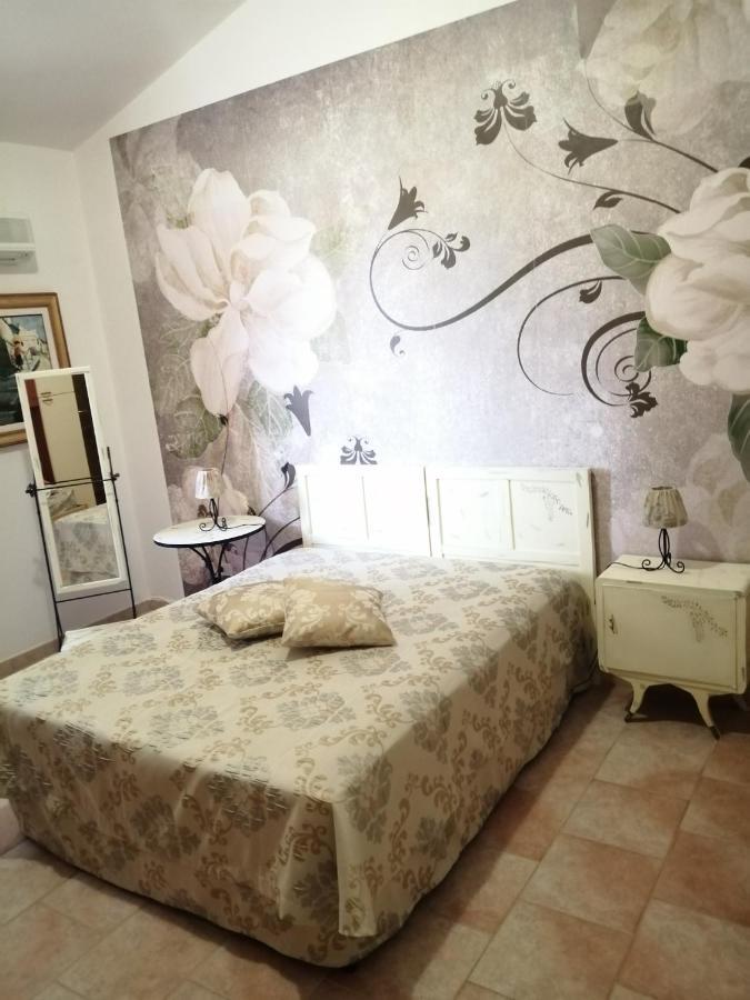 Residenza Agrituristica Santa Lucia Con Piscina Lägenhet Alghero Exteriör bild