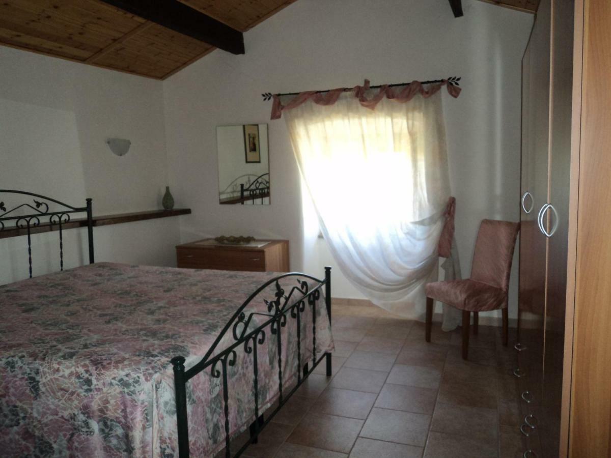 Residenza Agrituristica Santa Lucia Con Piscina Lägenhet Alghero Exteriör bild